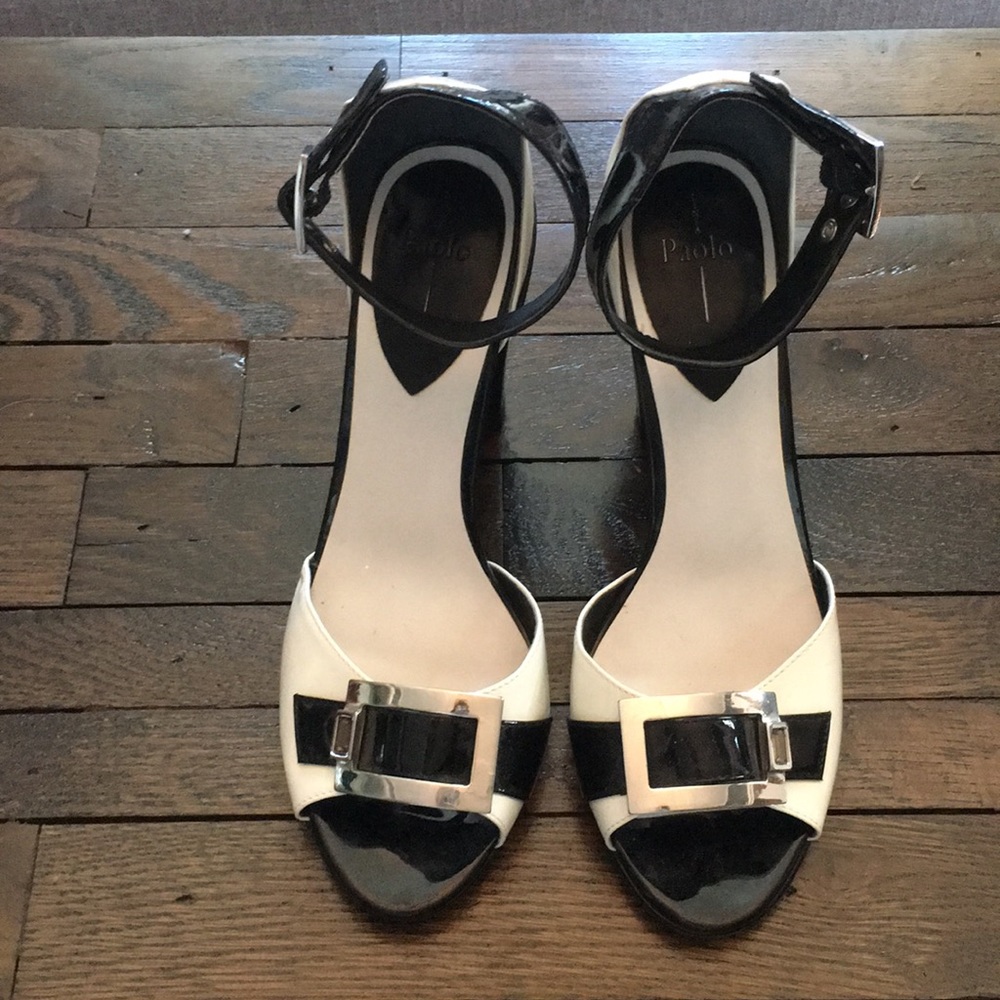 Black and white patent leather heel